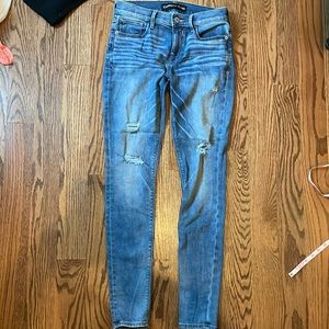Express Jeans Distressed Size 4 R